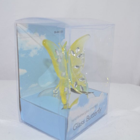 Decorative Glass Figurine Butterfly! - Picture 10 of 16